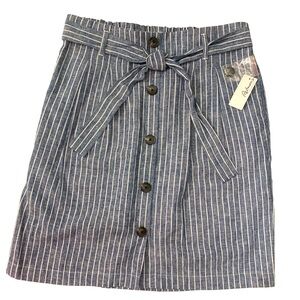 NWT Reitmans, linen/cotton blend, blue skirt with white pinstripes, size 6